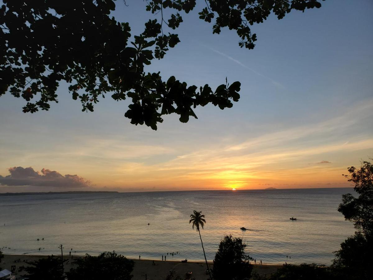 Aguadilla Breeze Apt In Gated Complex 8 Minute Walk To Crashboat Beach Ngoại thất bức ảnh